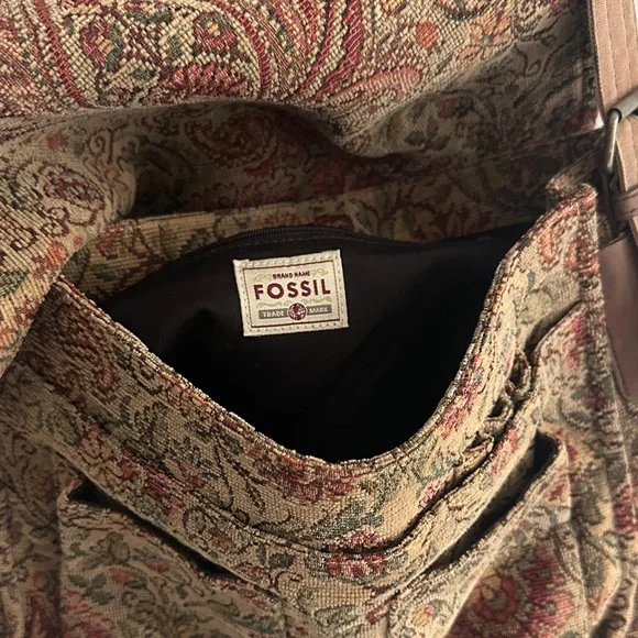 Vintage Fossil Paisley Tapestry Messenger Bag - Picture 3 of 9